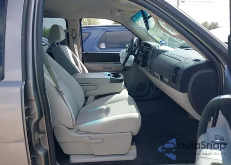 2009 Chevrolet Silverado 1500 Lt z USA, uszkodzony, nr VIN 3GCEK23M89G254560